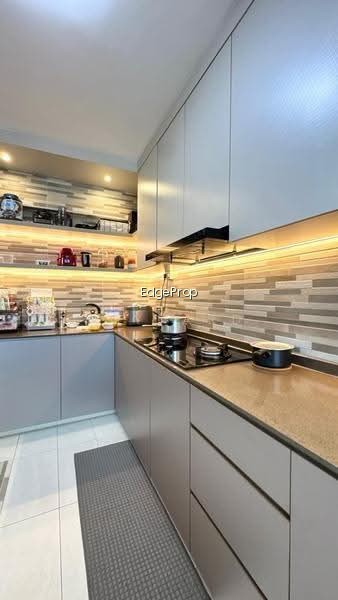 667D JURONG WEST STREET 65 photo 3