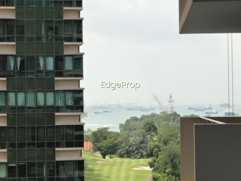 SKYLINE RESIDENCES photo 2