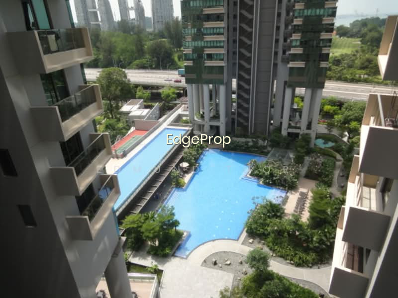 SKYLINE RESIDENCES photo 3