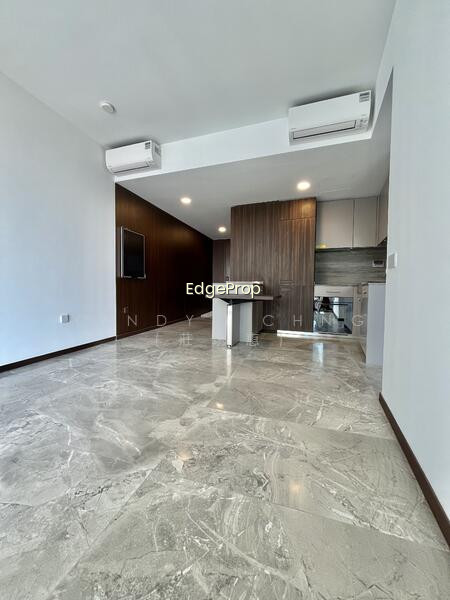 ONE PEARL BANK photo 3