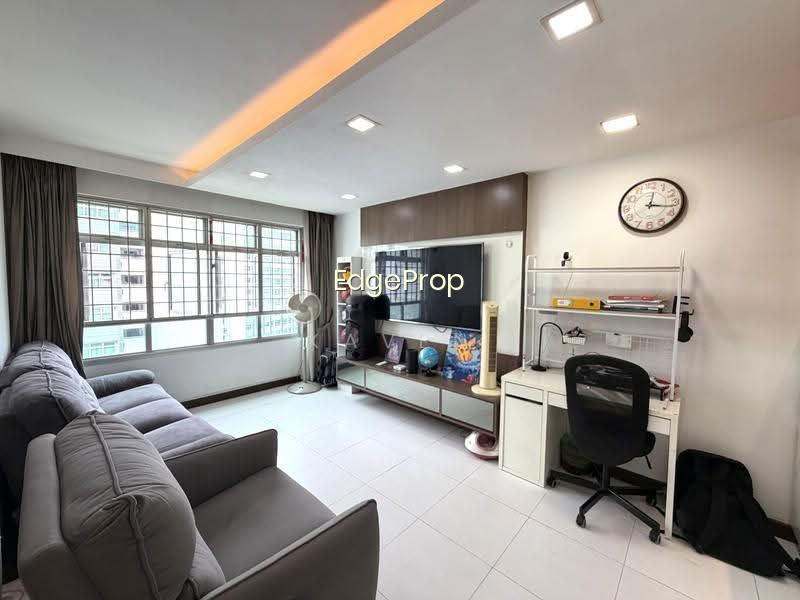 458 YISHUN AVENUE 11 image 1 of 10