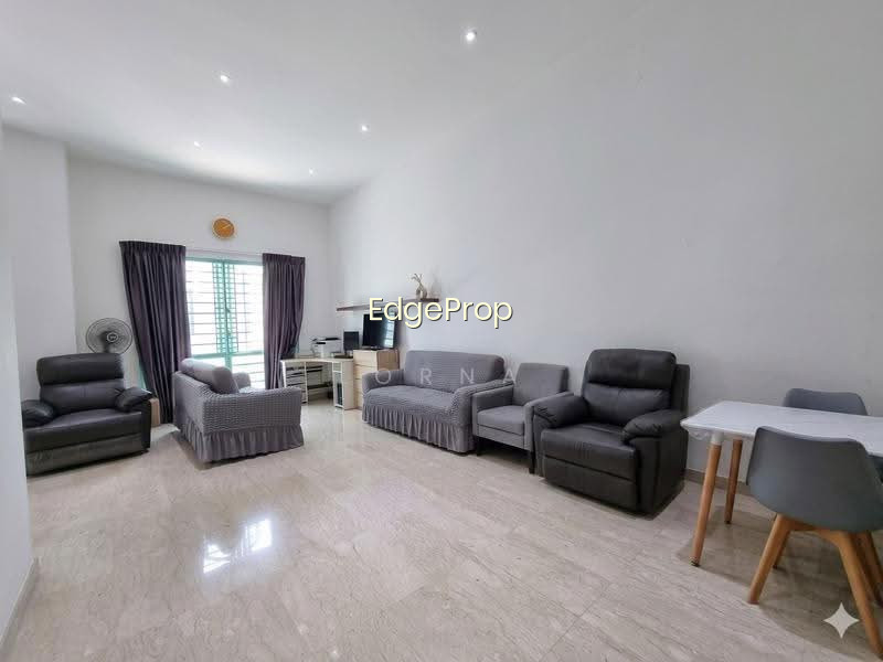 HAZEL PARK CONDO image 1 of 10