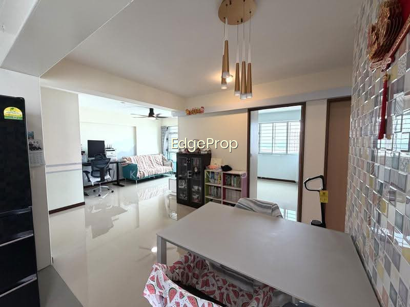 183C WOODLANDS STREET 13 photo 5