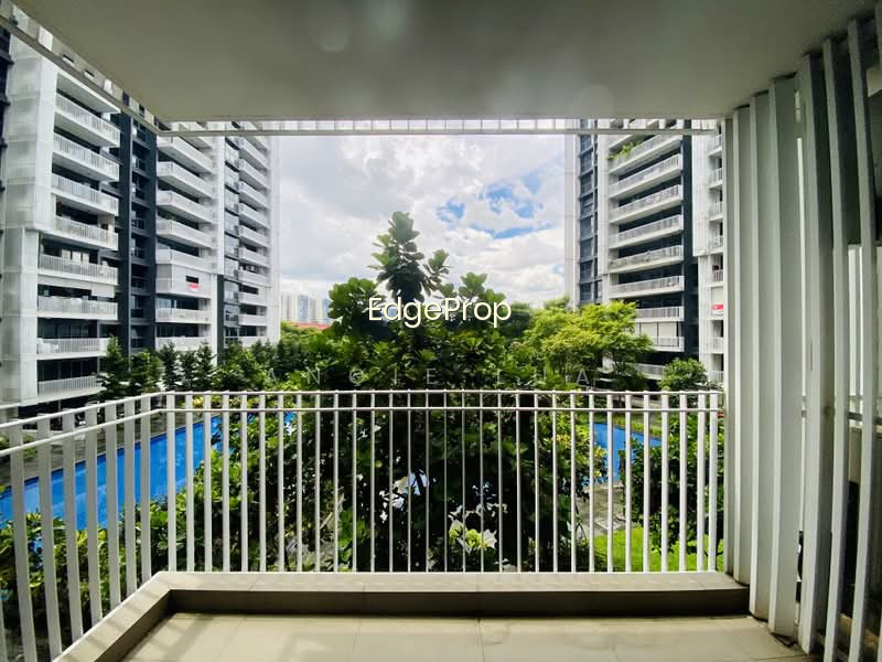 The Lakefront Residences photo 2