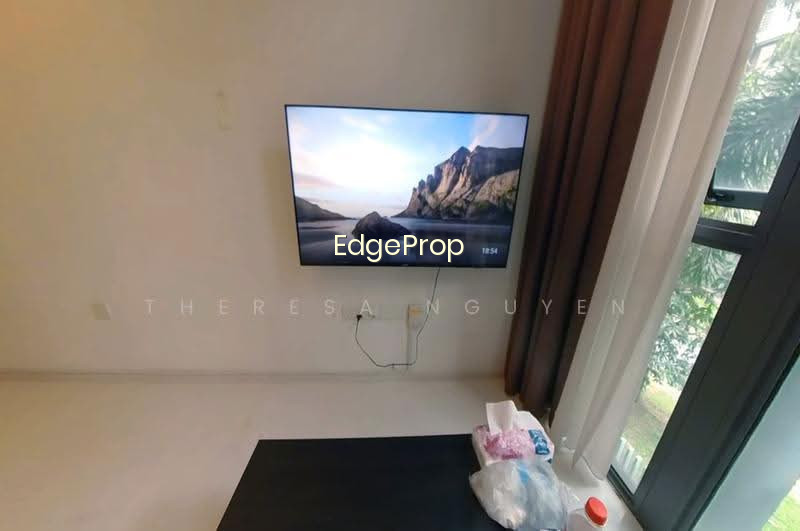 ROYCE RESIDENCES photo 2
