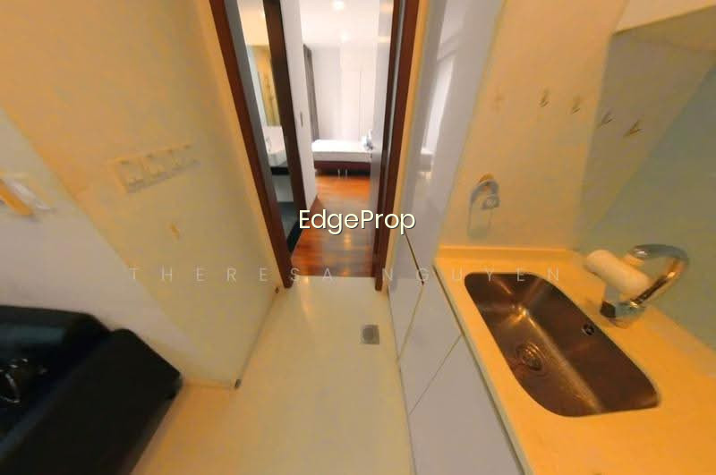 ROYCE RESIDENCES photo 6