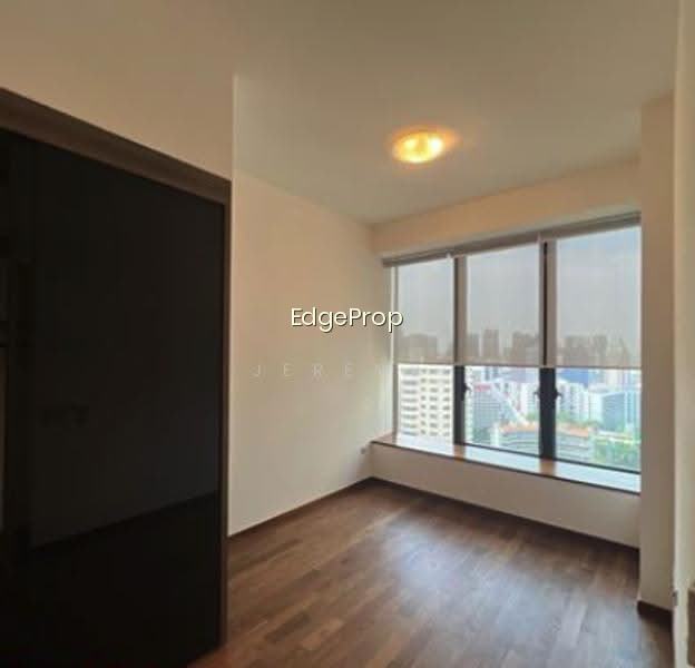 THE SCOTTS TOWER photo 4