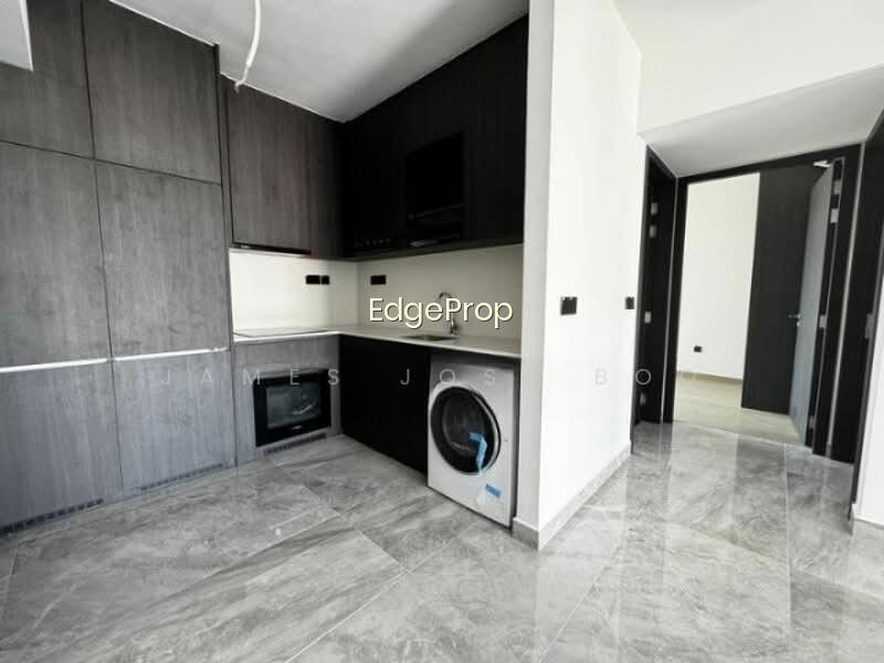 BEST INVESTMENT CONDO? | FREEHOLD NEAR ALJUNIED MRT | READY TO MOVEMRT photo 3