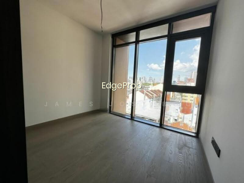 CHEAP FREEHOLD CONDO 18XX PSF| BEST INVESTMENT | NEAR ALJUNIED MRT photo 4