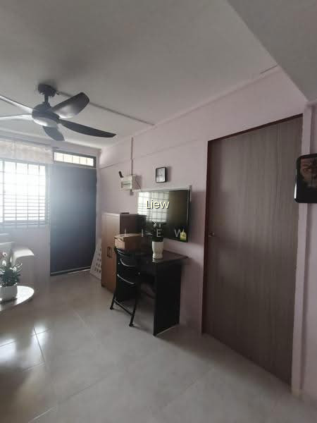 211 BOON LAY PLACE image 1 of 6