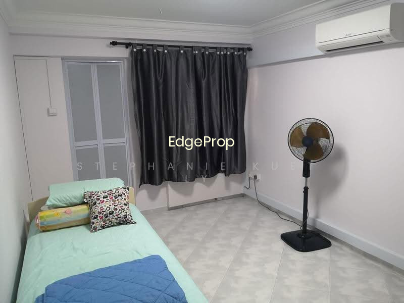 439 Tampines Street 43 photo 4