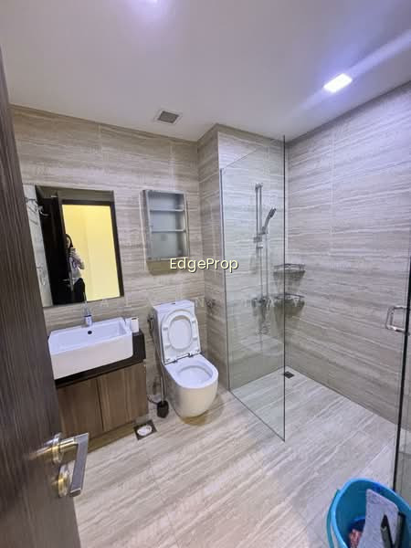 THE BENTLY RESIDENCES@KOVAN photo 5