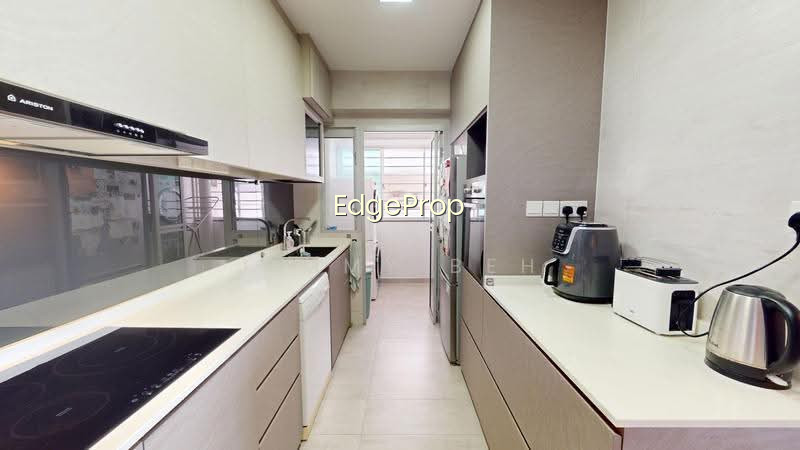 430B YISHUN AVENUE 11 image 1 of 9