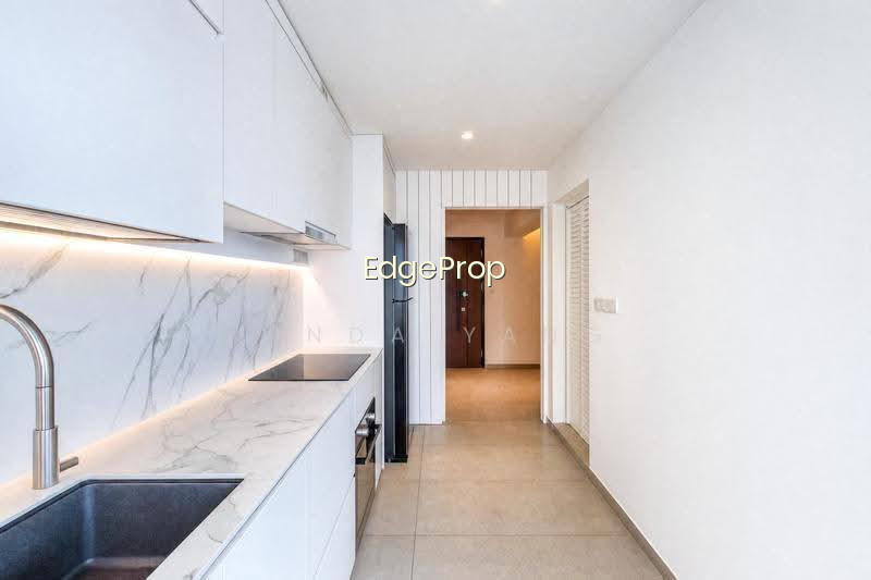 75A REDHILL ROAD photo 5