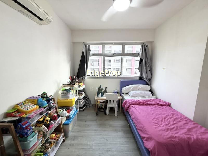 224A SUMANG LANE photo 3