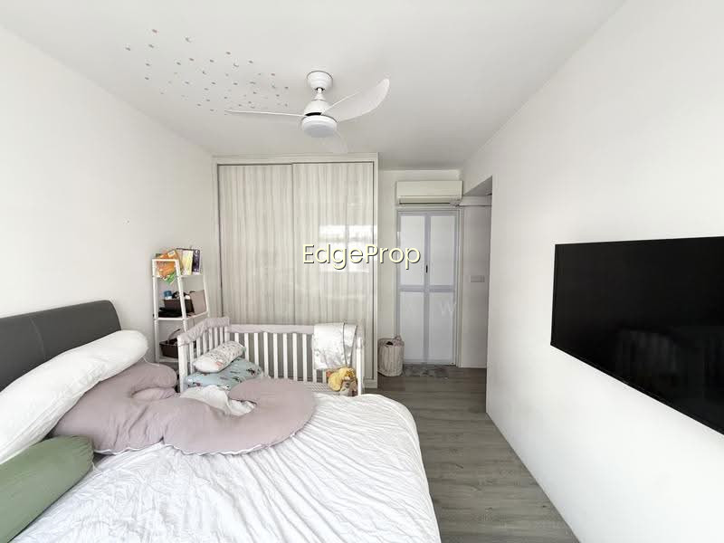 224A SUMANG LANE photo 4