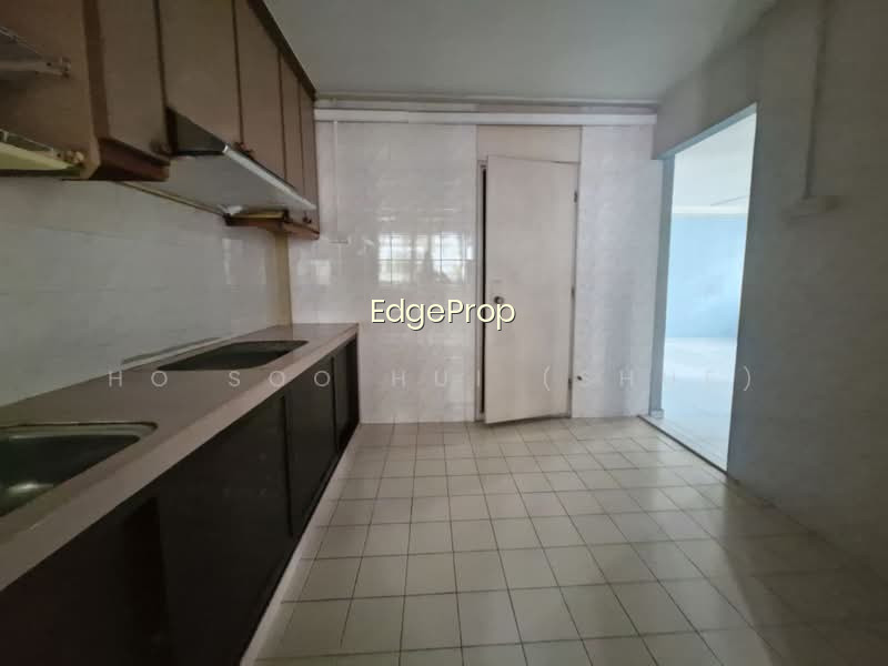 127 RIVERVALE STREET photo 5