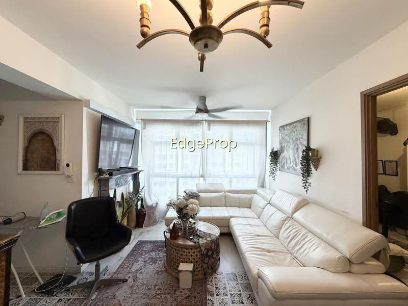 406B NORTHSHORE DRIVE image 1 of 5