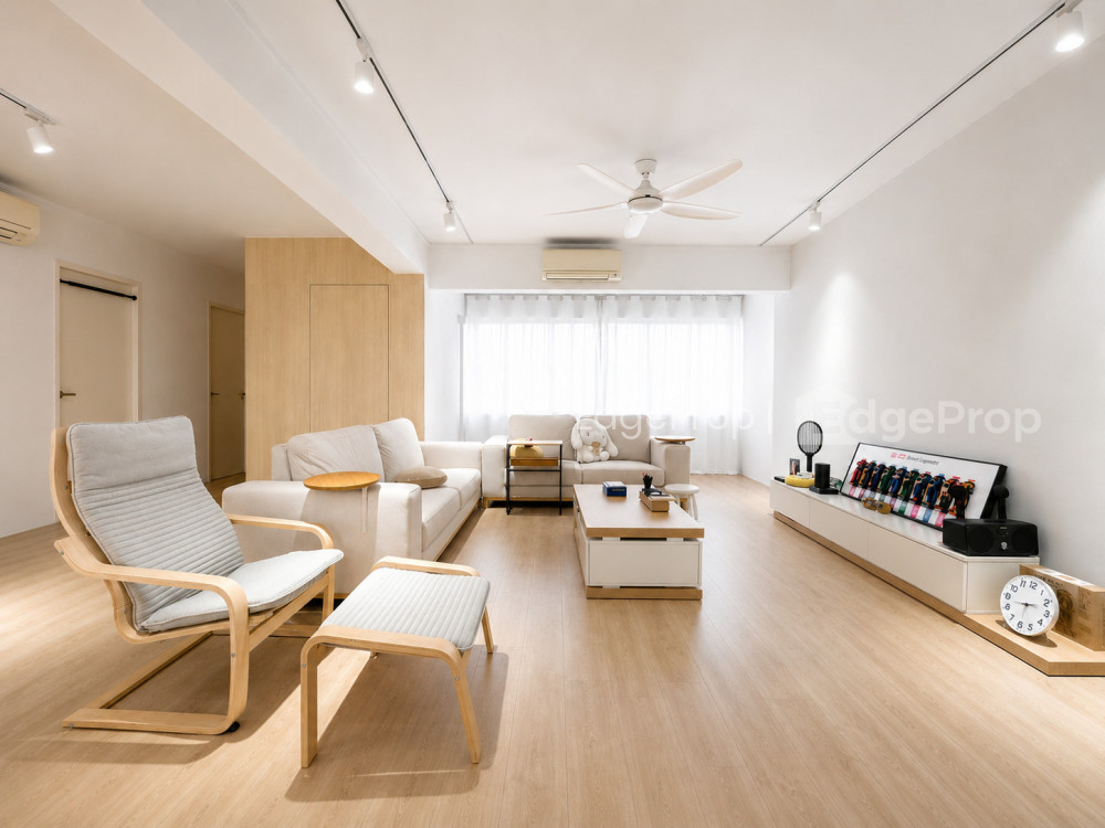 330 TAMPINES STREET 32 photo 2