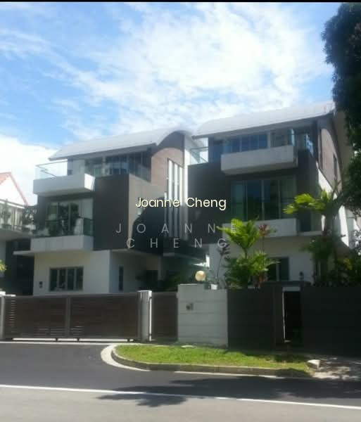 MEYER ROAD CLUSTER DETACHED HOUSE 5 ENSUITES PVT S/POOL image 1 of 10