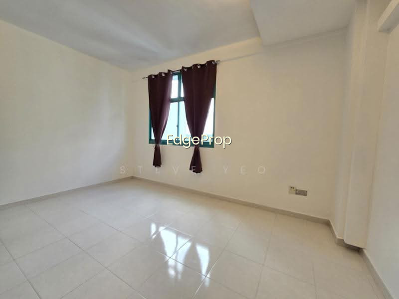 479 Segar Road photo 4