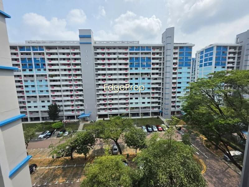 415 ANG MO KIO AVENUE 10 photo 2