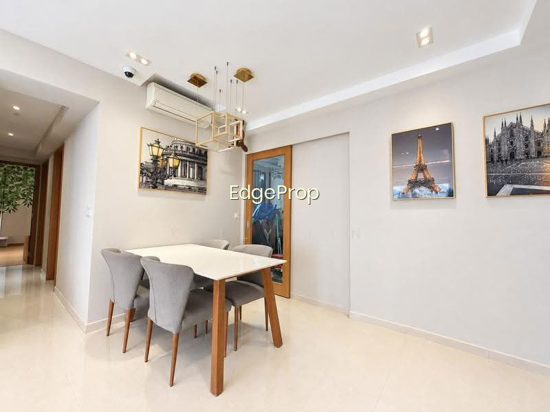 RIVERCOVE RESIDENCES EC photo 4
