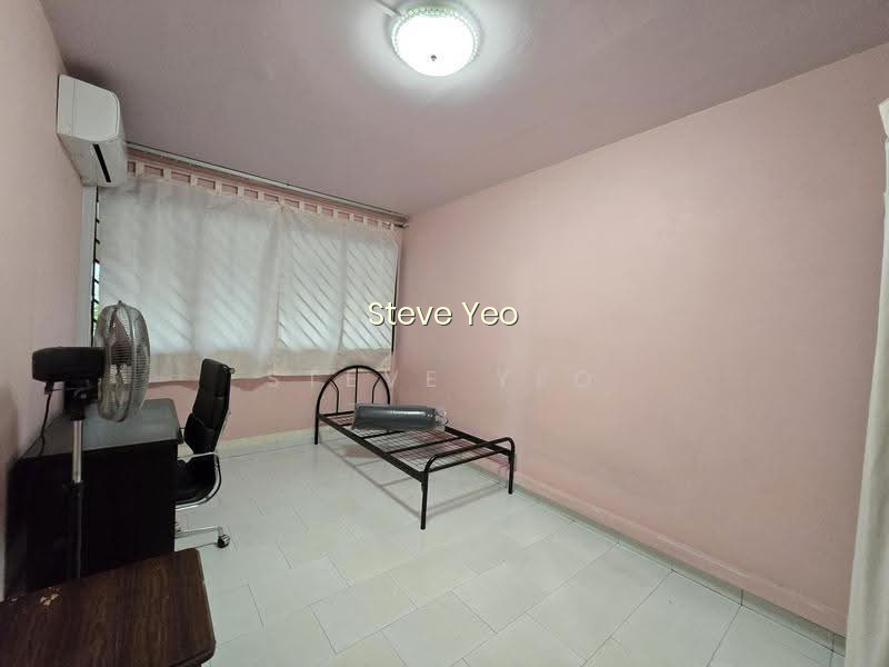 723 JURONG WEST AVENUE 5 image 1 of 8