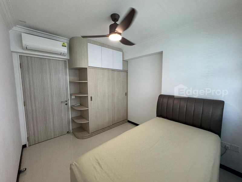 574A WOODLANDS DRIVE 16 photo 5