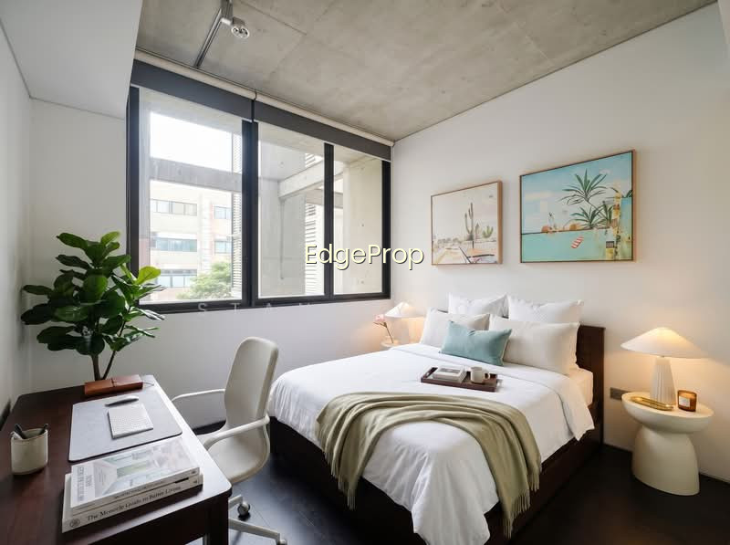 Martin No 38 photo 3