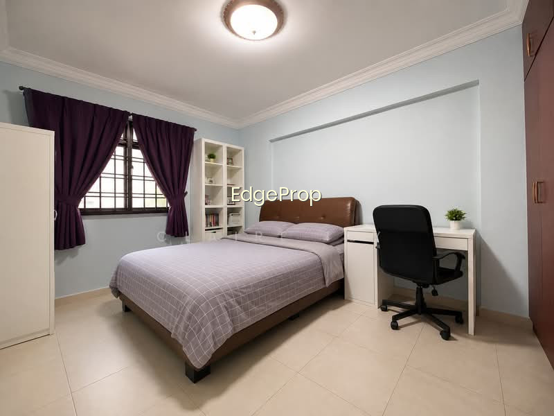 64 TEBAN GARDENS ROAD photo 2