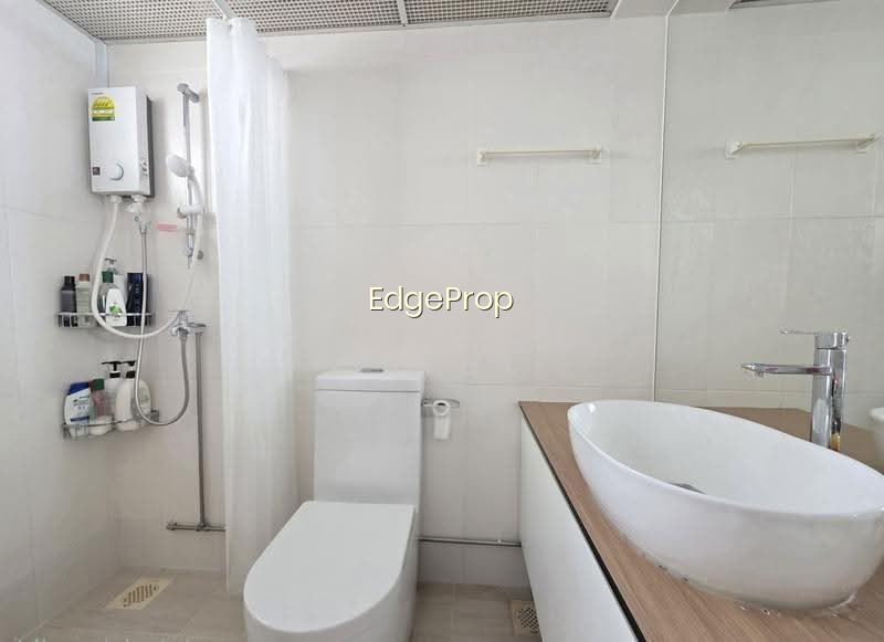 200D SENGKANG EAST ROAD photo 3