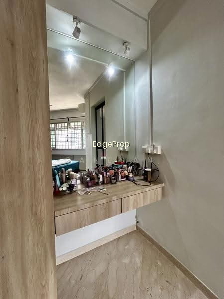 275 TOH GUAN ROAD photo 5
