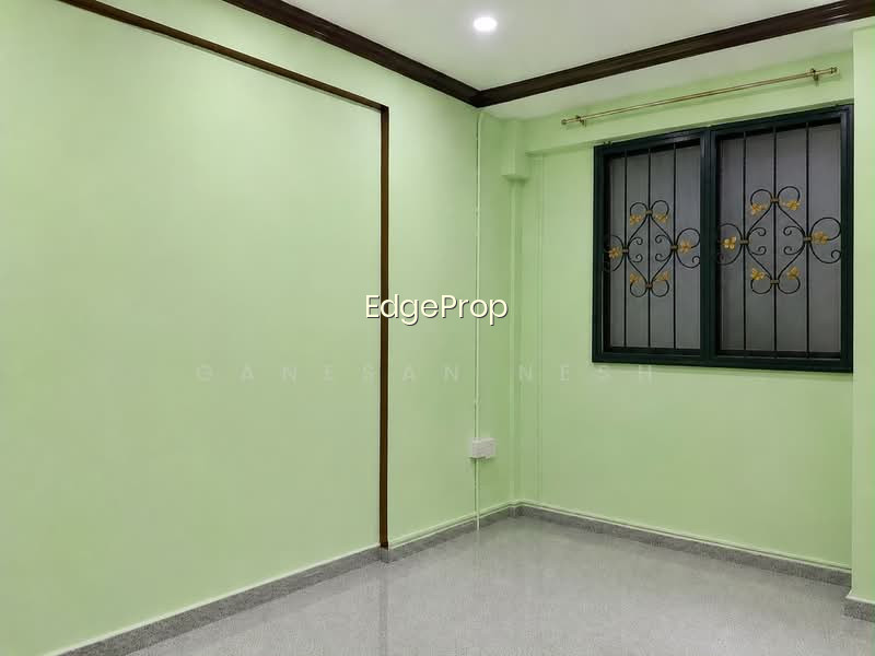 327 HOUGANG AVENUE 5 photo 5