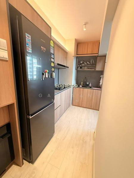132A CANBERRA CRESCENT photo 5
