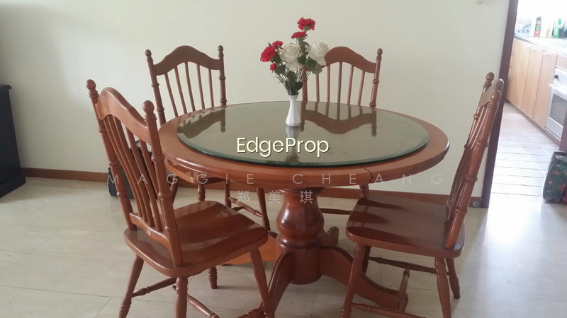 YISHUN EMERALD photo 3