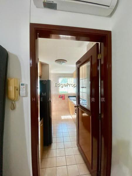 YISHUN EMERALD photo 4