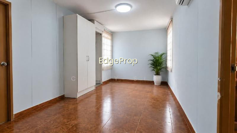 923 HOUGANG AVENUE 9 photo 3