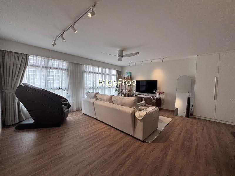 621B TAMPINES STREET 61 photo 3