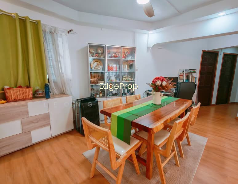 309 JURONG EAST STREET 32 photo 5