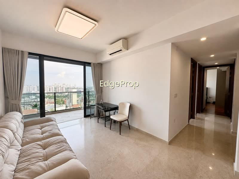 STIRLING RESIDENCES photo 2