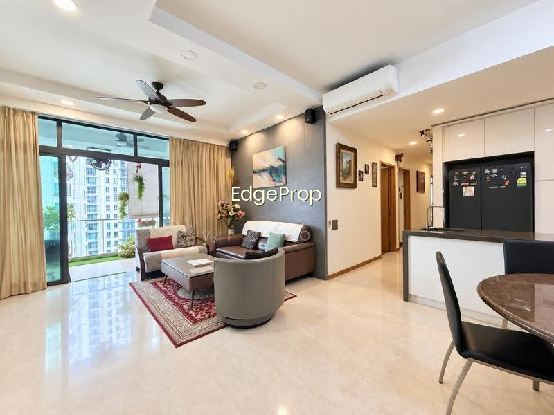 THE LINCOLN RESIDENCES photo 2