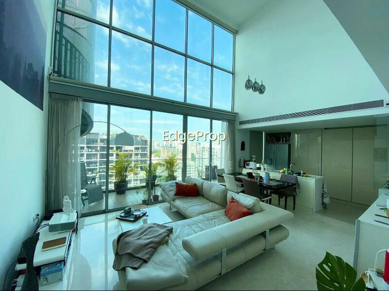 SENNETT RESIDENCE image 1 of 10