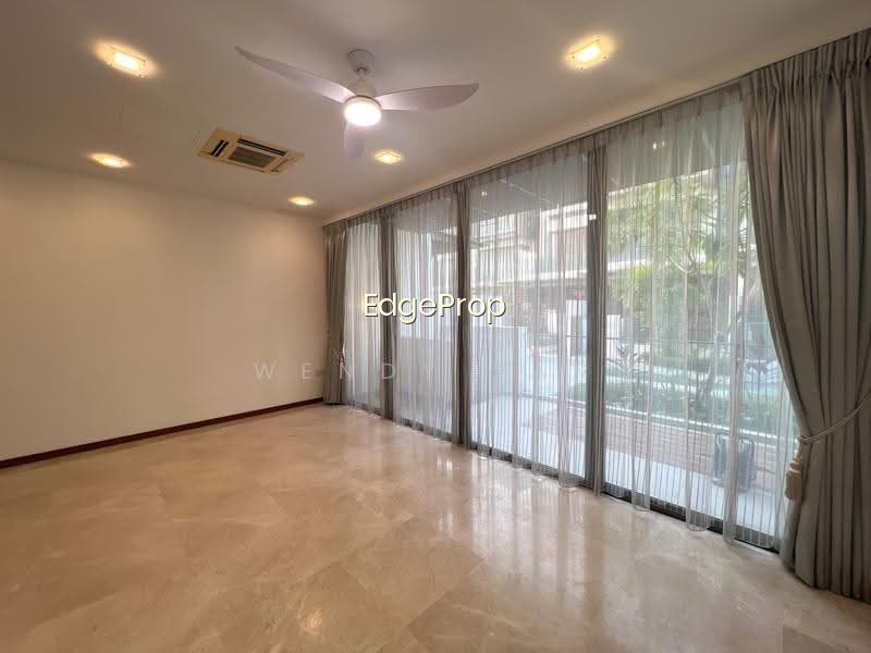 ESTE VILLA photo 2