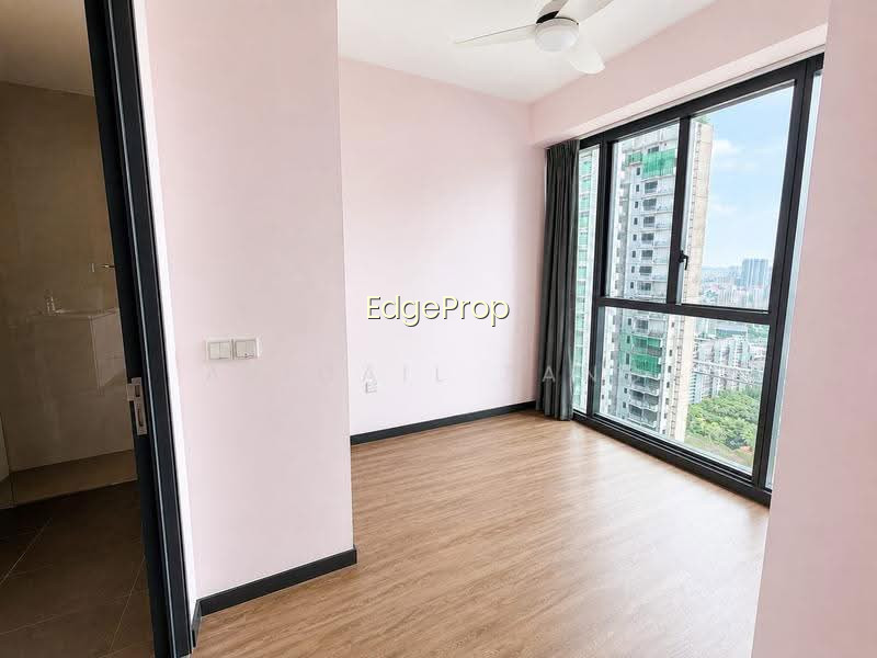 GEM RESIDENCES photo 5