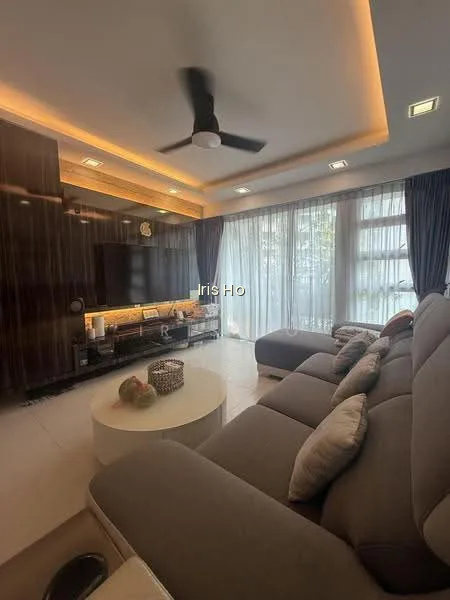 267A Punggol Field image 1 of 10