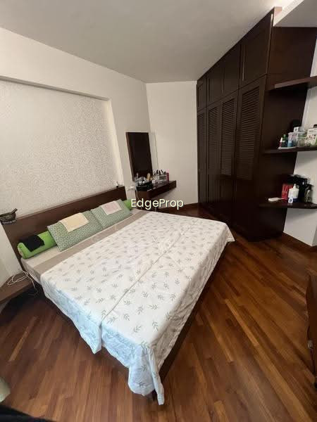 SIMEI GREEN CONDOMINIUM image 1 of 10