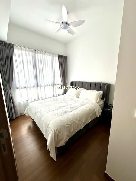 FOURTH AVENUE RESIDENCES photo 4
