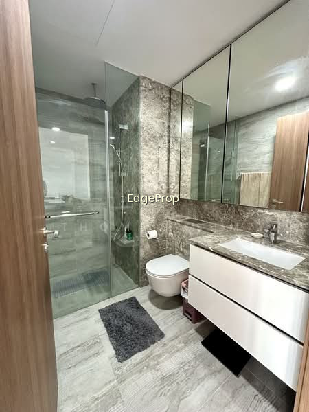 FOURTH AVENUE RESIDENCES photo 5