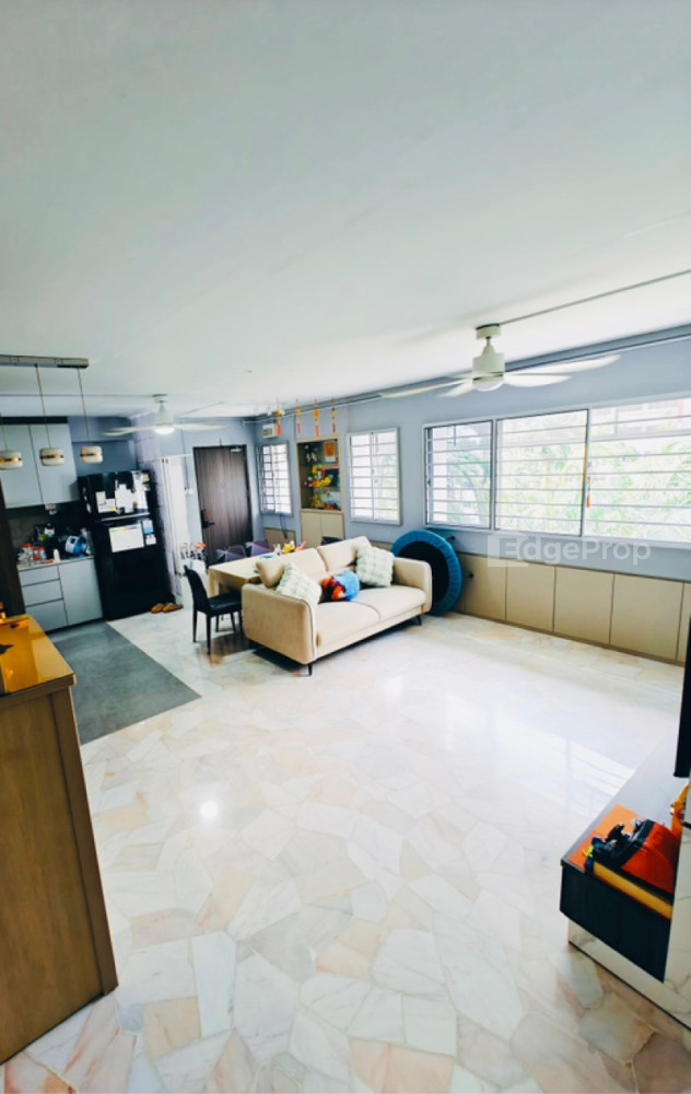 282 Toh Guan Road